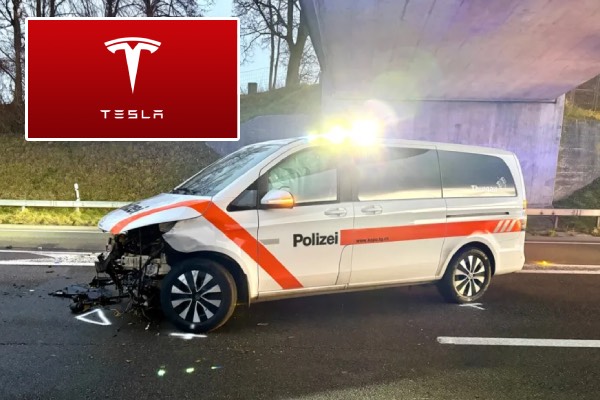 சுவிஸில் பொலிஸ் வாகனம் மீது மோதிய டெஸ்லா கார்! நூலிழையில் உயிர் தப்பிய காவலர் | Tesla Car Crash On Police Vehicle In Swiss சுவிஸில் பொலிஸ் வாகனம் மீது மோதிய டெஸ்லா கார்! நூலிழையில் உயிர் தப்பிய காவலர் | Tesla Car Crash On Police Vehicle In Swiss