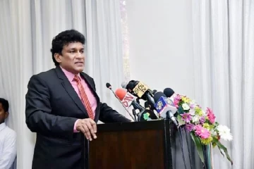இனவாத, சுனாமி சுழன்றடித்தாலும் தமிழர்களை ஒழிக்கவே முடியாது - கனடாவில் மனோ கணேசன் சூளுரை