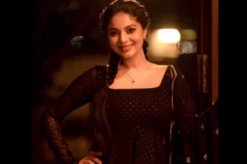 இவர்தான் பிக்பாஸ் புகழ் சனம் ஷெட்டியின் காதலரா?- வைரலாகும் புகைப்படம்