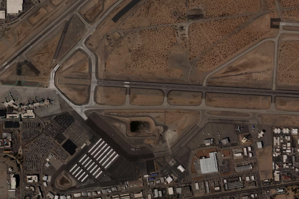 அமெரிக்காவில் பரபரப்பு! திடீரென முடக்கப்பட்ட முக்கிய விமான நிலையம் | Us Grounds El Paso Airport Flights For 10 Days