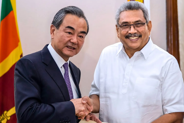 ஜோதிடர்கள் கூறிய ஆரூடம்; மகிந்தவை பிரதமராக்கும் முயற்சியில் சீனா! | China Is Trying To Make Mahinda Prime Minister