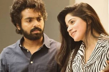 இன்று பிரபல நடிகையாக வலம் வரும் பேச்சுலர் பட நடிகையா இது.. வைரலாகும் கல்லூரி புகைப்படம்