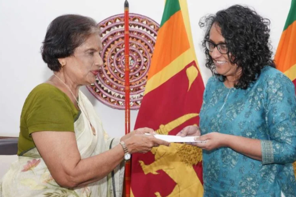 பேரிடரை வைத்து அரசியல் செய்யாதீர்! எதிரணிகளிடம் சந்திரிகா விடுத்துள்ள கோரிக்கை.. | Chandrika Warns Against Politics In Crisis பேரிடரை வைத்து அரசியல் செய்யாதீர்! எதிரணிகளிடம் சந்திரிகா விடுத்துள்ள கோரிக்கை.. | Chandrika Warns Against Politics In Crisis