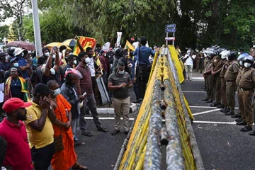 இலங்கையில் 1948க்கு பின்னர் பாரிய பொருளாதார நெருக்கடி! 30 பேர் தமிழகத்தில் தஞ்சம்