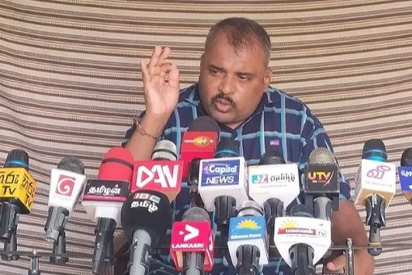 வாக்கெடுப்பில் கலந்துகொள்ளாத கஜேந்திரர்கள்! | Gajendran Did Not Participate In The Poll