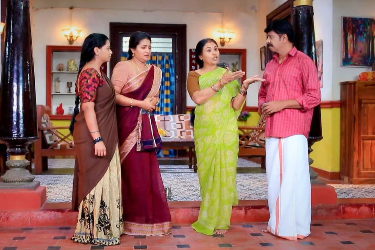 பாண்டியனை ரோட்டில் கெஞ்சவிட்ட கோமதி... கலகலப்பான பாண்டியன் ஸ்டோர்ஸ் 2 புரொமோ | Pandian Stores 2 Serial Promo பாண்டியனை ரோட்டில் கெஞ்சவிட்ட கோமதி... கலகலப்பான பாண்டியன் ஸ்டோர்ஸ் 2 புரொமோ | Pandian Stores 2 Serial Promo