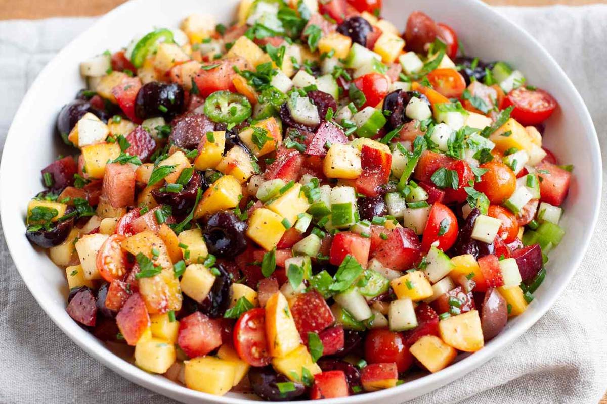 வெள்ளரியுடன் இதை சேர்த்து சாப்பிடாதீங்க... என்னென்ன பிரச்சனை ஏற்படும்? | These Combinations Should Not Eat Cucumber