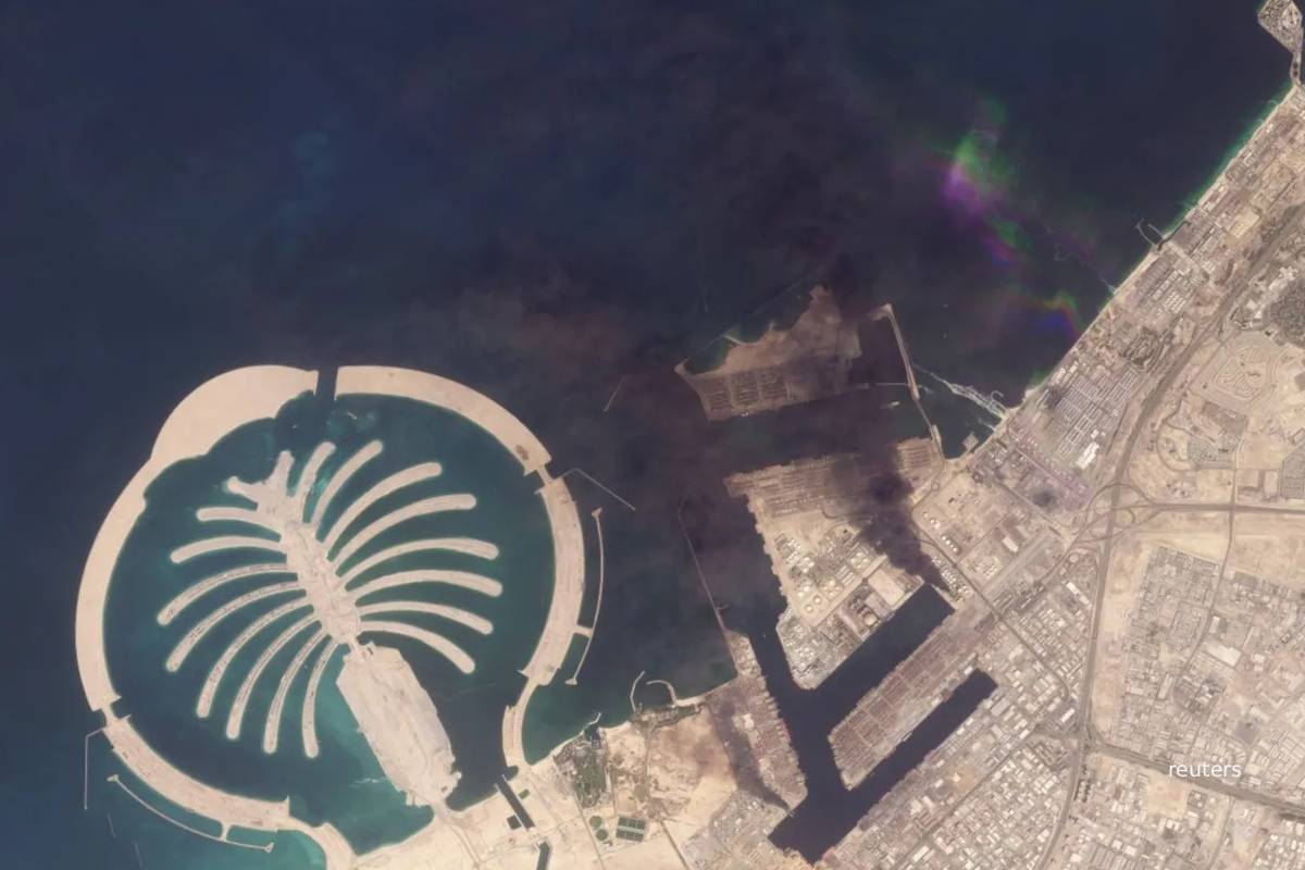 ஏவுகணைகளால் சுழன்றடிக்கும் ஈரான்... மத்திய கிழக்கில் சிக்கியுள்ள 80,000 பிரித்தானியர்கள் | Brits Left Stranded In Middle East