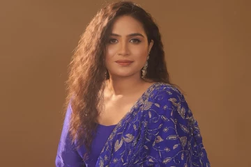 சிறகடிக்க ஆசை ரோகினியா இது.. புது லுக்கில் அடையாளமே தெரியாத அளவுக்கு இருக்கும் ஸ்டில்கள்