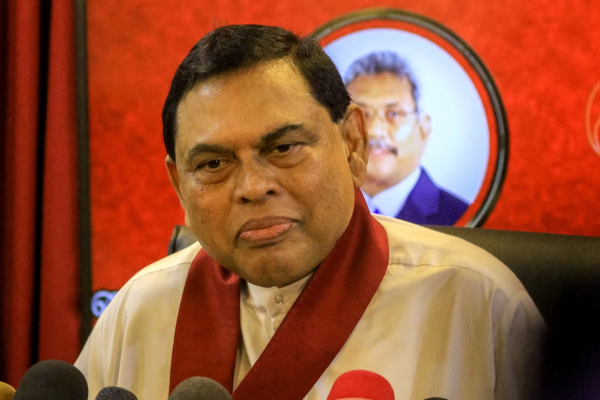 21 எதிர்க்கட்சி பேரணியன்றே நீதிமன்றில் முன்னிலையாக வேண்டிய பசில் | Basil Rajapaksa S Trial To Begin On The 21St 21 எதிர்க்கட்சி பேரணியன்றே நீதிமன்றில் முன்னிலையாக வேண்டிய பசில் | Basil Rajapaksa S Trial To Begin On The 21St