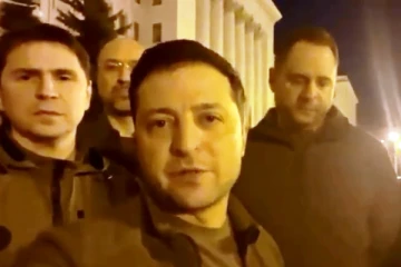 நாட்டை விட்டு தப்பி ஓடிவிட்டேனா? வதந்திக்கு முற்றுப்புள்ளி வைத்தார் ஜெலன்ஸ்கி