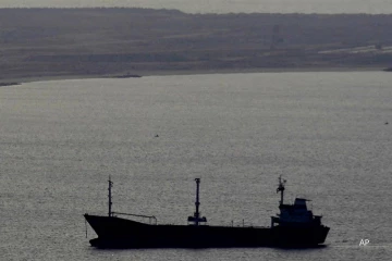 பாதுகாப்புக்கு உத்தரவாதம் அளித்த ட்ரம்ப்... சந்தேகத்தால் ஏற்க மறுத்த கப்பல் நிறுவனங்கள்