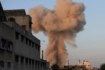 வைத்தியசாலை மீது கொடூர தாக்குதல் ;15 பேர் பலி