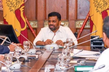 வரி விதிப்பு குறித்து கலந்துரையாட இலங்கையின் பிரதிநிதிகள் குழு வாஷிங்டனுக்கு விஜயம்