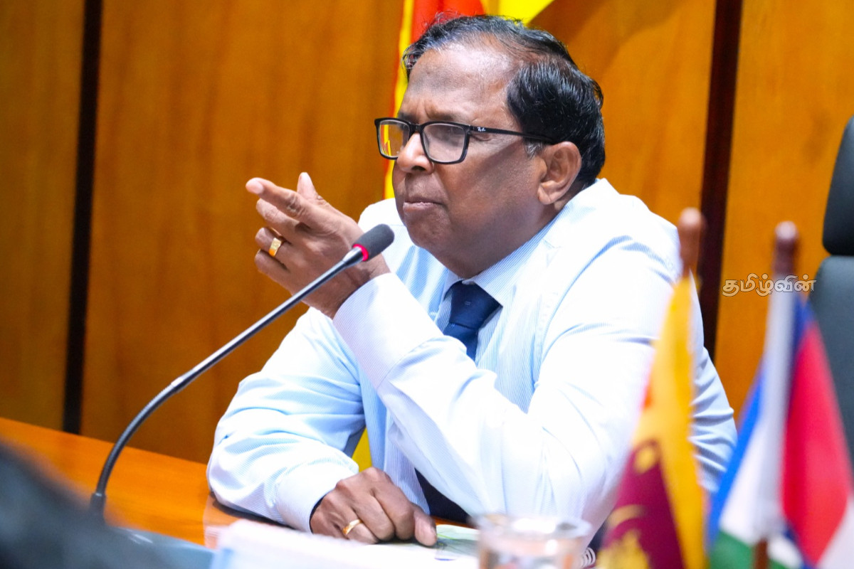 வடக்கில் ரூ.488.169 மில்லியன் செலவில் 199 திட்டங்கள்! அதிகாரிகளுக்கு ஆளுநர் உத்தரவு | Vethanayahan Urged Acceleration Programs