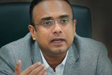 டக்ளஸின் கருத்துக்களைப் பாராட்டிய அமைச்சர் மனுஷ நாணயக்கார