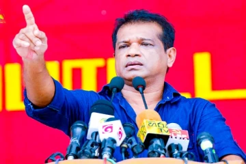 මෙරට සිනමාවේ දැවැන්තයෙකු, ඝාතනය ගැන ලාල්කාන්තගෙන් ආන්දෝලනාත්මක හෙළිදරව්වක්..(PHOTOS)
