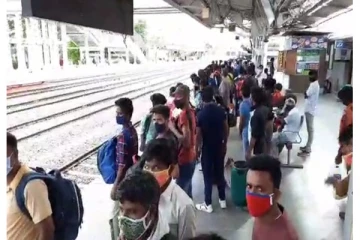 ஊரடங்கு அச்சம்: சொந்த ஊர்களுக்கு படையெடுக்கும் வடமாநில தொழிலாளர்கள்