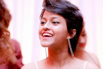 பிரபல இலங்கைப் பாடகி யொஹானி தொடர்பில் முன்வைக்கப்பட்ட பரபரப்பு குற்றச்சாட்டு!