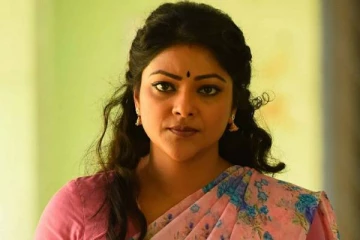 முன்னாள் காதலருக்கு முத்தம் கொடுத்தாரா நடிகை அபிராமி?- வைரலாகும் புகைப்படம்