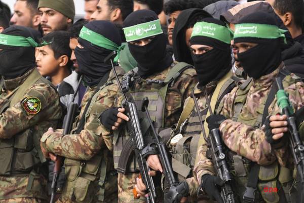 ஐரோப்பாவில் சதித்திட்டம்... ஜேர்மன் விமான நிலையத்தில் சிக்கிய ஹமாஸ் உறுப்பினர் | Hamas Member Arrested ஐரோப்பாவில் சதித்திட்டம்... ஜேர்மன் விமான நிலையத்தில் சிக்கிய ஹமாஸ் உறுப்பினர் | Hamas Member Arrested