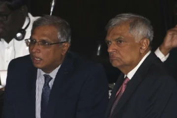 கோட்டாபய எடுத்த தீர்மானம் தவறு - ரணிலுக்கு அதிகாரம் இல்லை -சுமந்திரன் அதிரடி