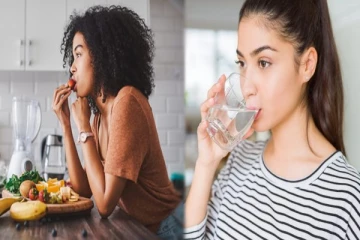 இந்த 4 உணவுகளை சாப்பிட்ட பின் தண்ணீர் குடிக்கவே கூடாதாம்: ஏன் தெரியுமா?