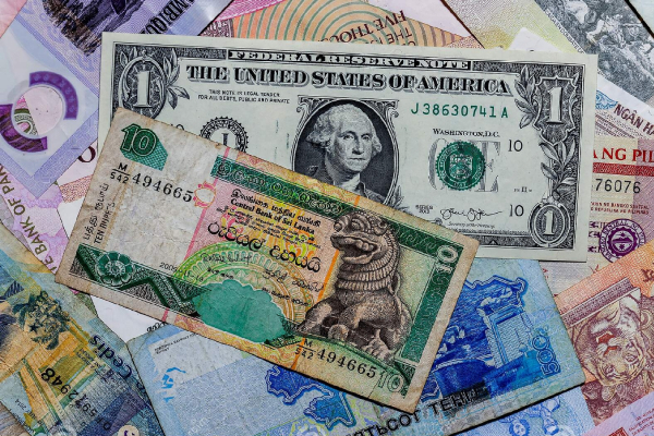 டொலரின் பெறுமதியில் இன்று ஏற்பட்ட திடீர் மாற்றம்..! இன்றைய நாணய மாற்று விகிதம் - ஐபிசி தமிழ்