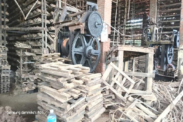 பெருக்கெடுத்தது மகா ஓயா : நூற்றுக்கும் மேற்பட்ட ஓடு தொழிற்சாலைகள் அழிவு | 120 Tile Factories Destroyed By Maha Oya Overflow பெருக்கெடுத்தது மகா ஓயா : நூற்றுக்கும் மேற்பட்ட ஓடு தொழிற்சாலைகள் அழிவு | 120 Tile Factories Destroyed By Maha Oya Overflow