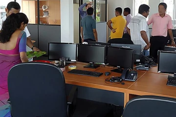 அரசு ஊழியர்கள் தொடர்பில் அரசாங்கம் எடுத்துள்ள தீர்மானம் - குறைவடையும் மாதாந்த சம்பளம்