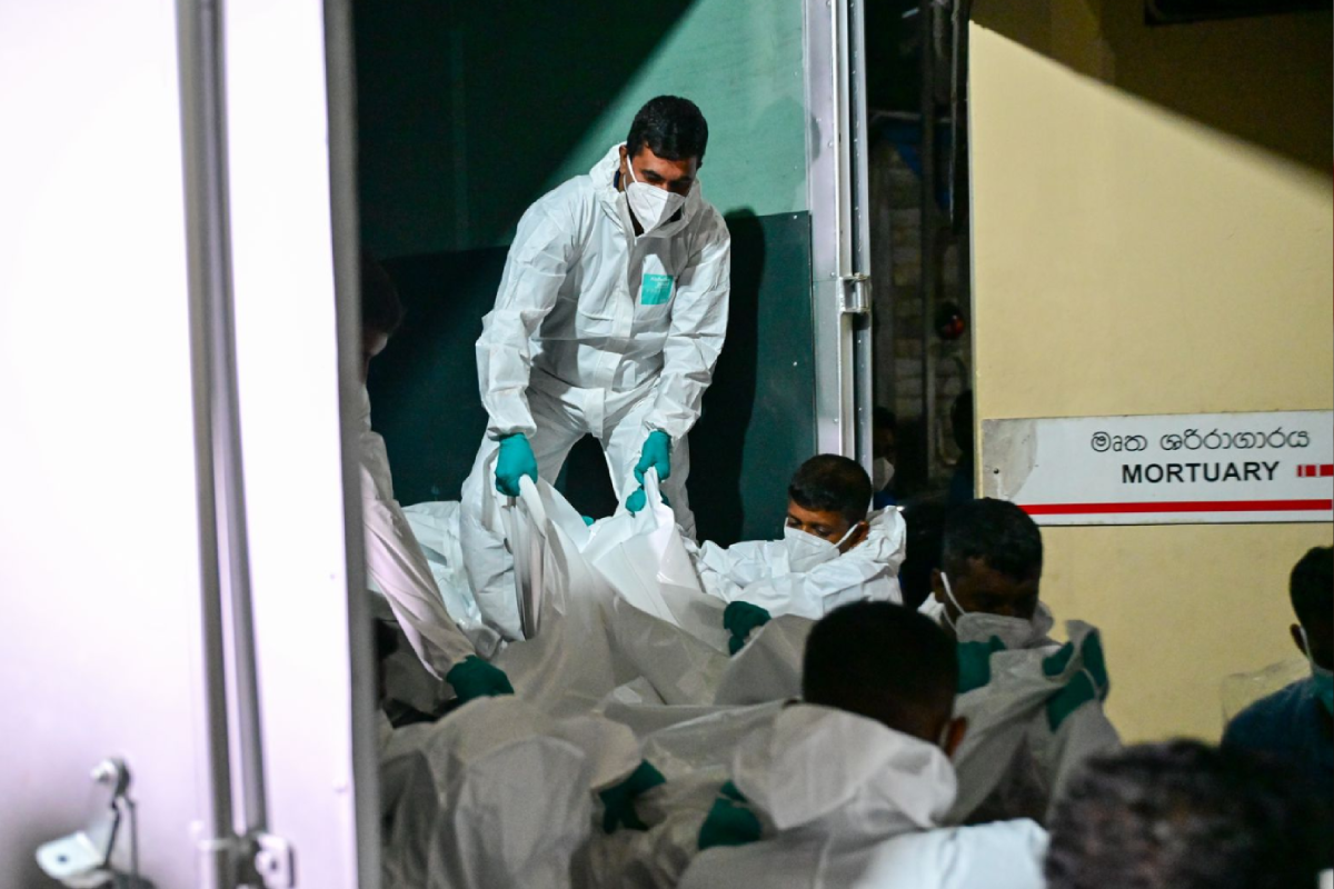 இலங்கைக்கு அருகில் நடந்த ஈரானிய போர்க்கப்பல் தாக்குதல் - 80 பேர் பலி என தகவல் | Sri Lanka Navy Corrects Statement Iran Ship