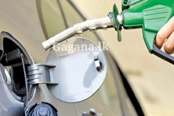 ඇත්තටම මොකක්ද මේ ඊයේ රෑ 12ට නිදාගන්න ටිකට ලංකාවේ වුණේ?. 92 බැහැලා.. අනිත්වා නැගලා..