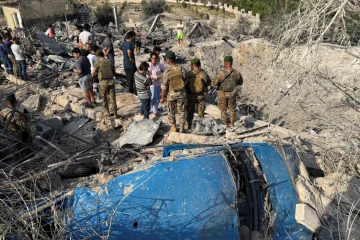 தெற்கு லெபனான் முழுவதும் இஸ்ரேல் தாக்குதல்; பல உயிரிழப்புகள்