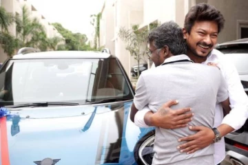 மாரி செல்வராஜிற்கு உதயநிதி ஸ்டாலின் அளித்த Mini Cooper காரின் விலை இத்தனை லட்சமா?
