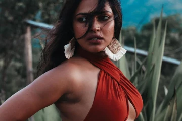 பிறந்தநாள் பார்ட்டியில் கிளாமராக டான்ஸ் ஆடிய அமலா பால்! வீடியோ இதோ