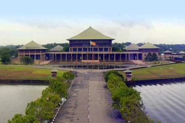 පාර්ලිමේන්තුවේ රහස් තොරතුරු අන්තර්ජාලයට යෑමේ බරපතළ අවදානමක්