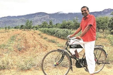 வாட்ஸ்அப்பிற்கு போட்டியாக வந்த அரட்டை செயலி திடீரென பிரபலம்.., பின்னால் இருக்கும் தமிழ்நாட்டுக்காரர்