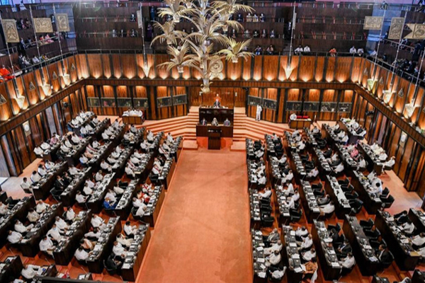 தப்புமா ஜனக ரத்நாயக்கவின் தலை..! | Vote On Motion To Impeach Janaka Ratnayake