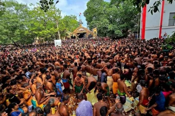 செல்வச்சந்நிதி தேர் திருவிழாவில் 35 பவுணை பறிகொடுத்த பக்தர்கள்!