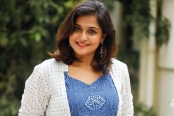 நடிகை ரம்யா நம்பீசனா இது?- உடல்எடை போட்டு எப்படி ஆகிவிட்டார் பாருங்க