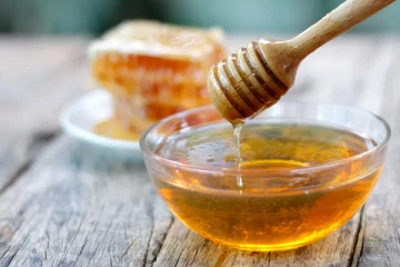 ​தேனை தினசரி எடுத்து கொள்வது இத்தனை அற்புத நன்மைகள் தருமா?