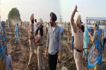 நிலத்தை கையகப்படுத்தும் அரசாங்கம் : பெண் விவசாயியை அறைந்த போலீஸ் - வைரலாகும் வீடியோ