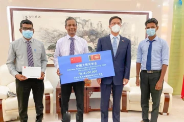யாழ் பல்கலைக்கழக மாணவர்களுக்கு சீனா வழங்கிய பல இலட்சம்!