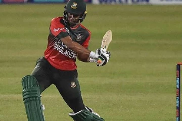 அவுஸ்திரேலியா அணிக்கு அதிர்ச்சி வைத்தியம் அளித்த வங்கதேசம் அணி