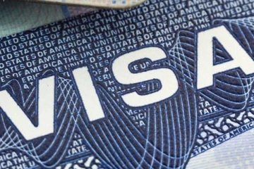 සංචාරක වීසා මත විදෙස්ගත වීම හදිසියේම අත්හිටුවයි..