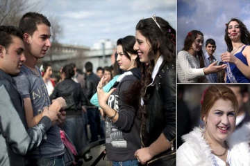 பெண்களை விற்கும் சந்தை; வினோத நடைமுறையை கடைபிடிக்கும் நாடு - எதற்காக தெரியுமா?