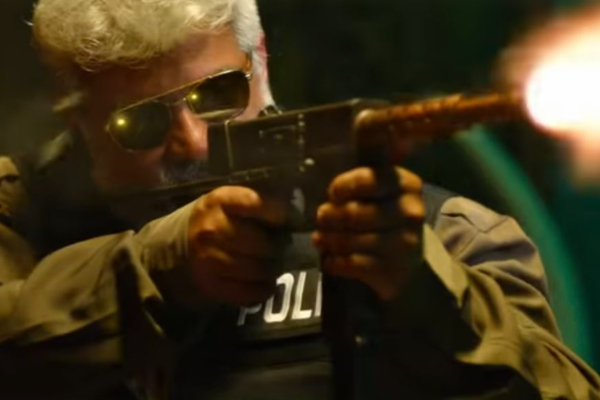 ரிஸ்க்கான காட்சியில் டூப் போட்டு நடித்தாரா அஜித்.. வெளிவந்த உண்மை | Ajith Done A Risky Shot In Thunivu Without Dope