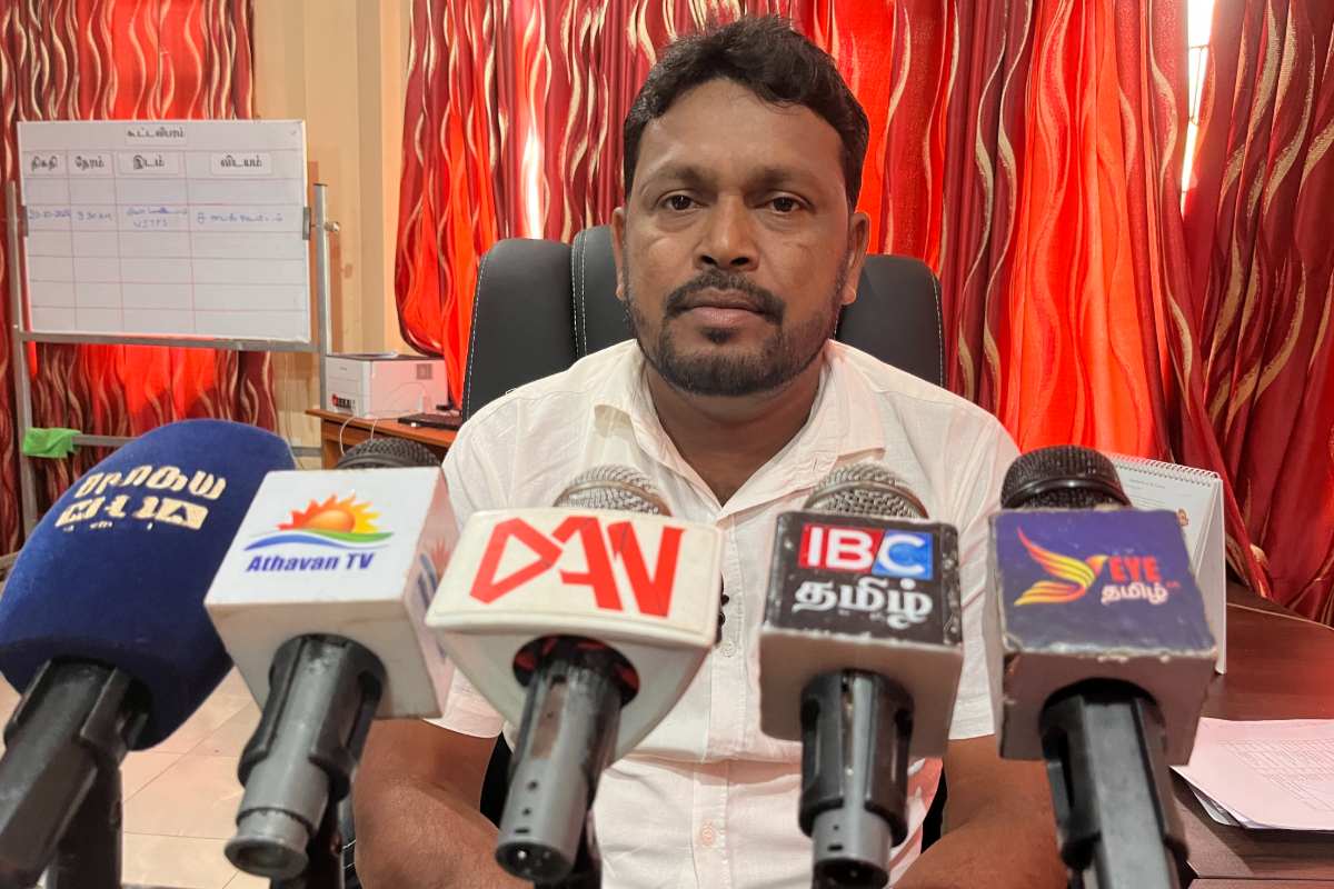டித்வா புயலால் பாதிக்கப்பட்ட வீதிகளுக்கு 650 மில்லியன் ஒதுக்கீடு: புதிய திட்டங்களுக்காகவும் நிதி | 650 Million Allocated For Roads Damaged Dithwa டித்வா புயலால் பாதிக்கப்பட்ட வீதிகளுக்கு 650 மில்லியன் ஒதுக்கீடு: புதிய திட்டங்களுக்காகவும் நிதி | 650 Million Allocated For Roads Damaged Dithwa