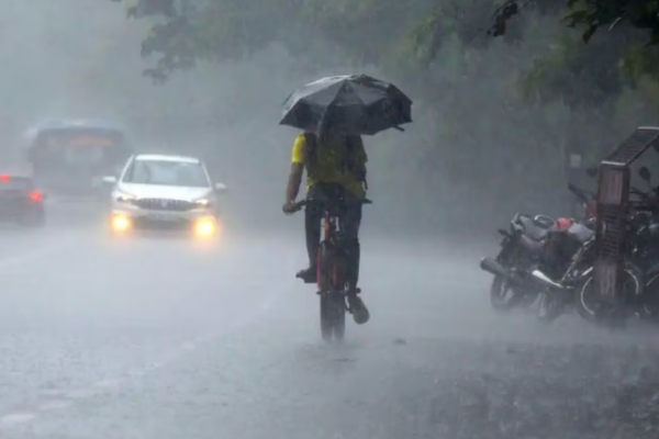 வங்கக்கடலில் உருவாகிய காற்றழுத்த தாழ்வு பகுதி.., எந்தெந்த மாவட்டங்களில் கனமழை? | Low Pressure Form Orange Alert For 4 Districts வங்கக்கடலில் உருவாகிய காற்றழுத்த தாழ்வு பகுதி.., எந்தெந்த மாவட்டங்களில் கனமழை? | Low Pressure Form Orange Alert For 4 Districts