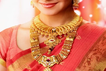 புத்தாண்டு காலத்தில் க்ஷாக் கொடுக்கும் தங்க விலை!